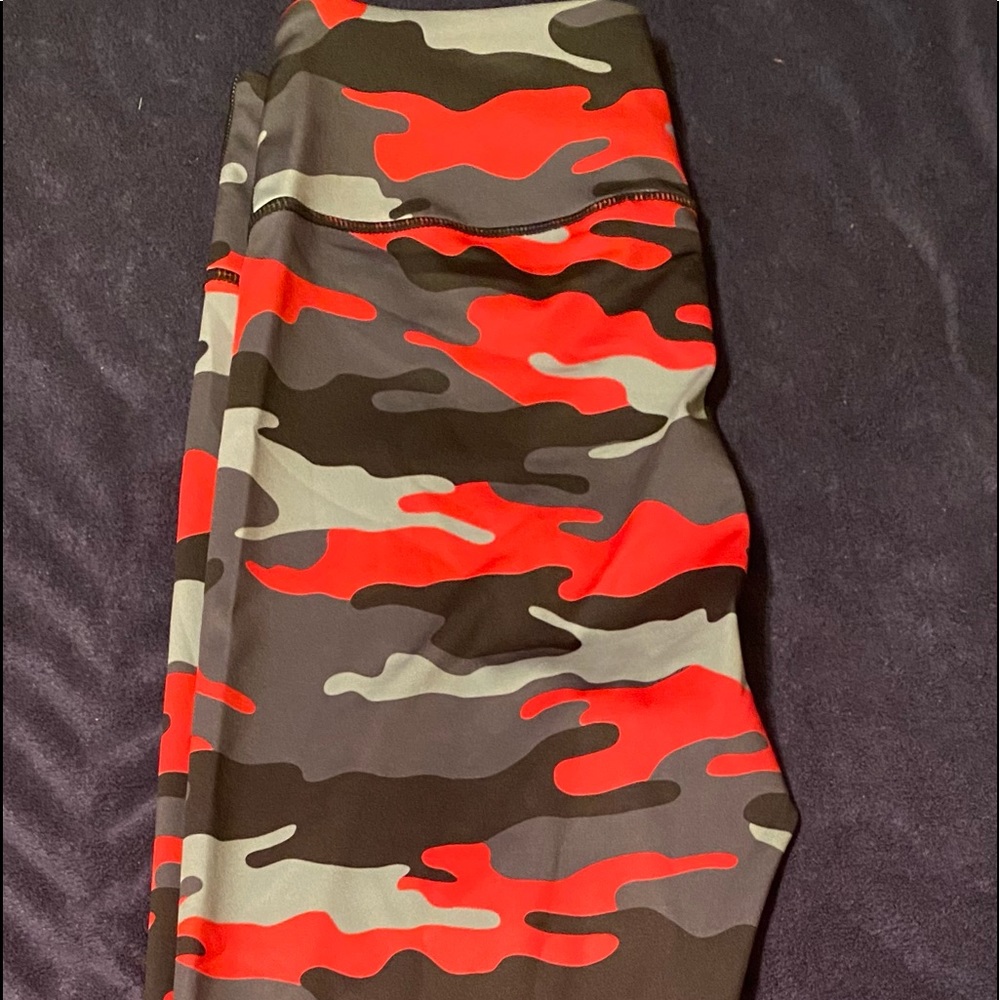 Work out capris - Picture 2 of 5